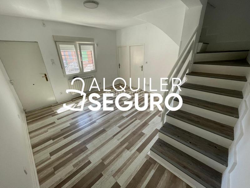 Foto ef34d92f-efd0-4f03-95cd-81ed0926fe20. Alquiler chalet  c del laurel en Centro Colmenar Viejo