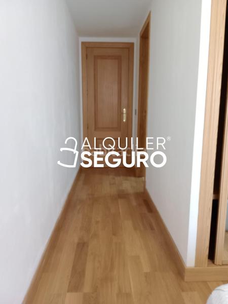 Foto ade12863-8182-4fd3-a2ee-185c422f95d8. Alquiler piso  c luis sanchez polack tip en Simancas Madrid