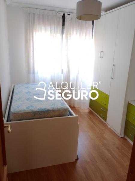 Foto f6803016-b862-4876-8430-02b61e302a94. Alquiler piso  c luis sanchez polack tip en Simancas Madrid