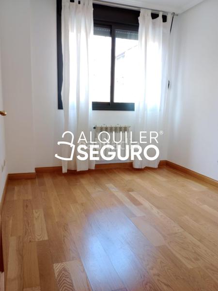 Foto 6cecfa0c-cbd5-42f5-a3b7-56a418ba3bcb. Location appartement avec chauffage parking piscine dans Madrid