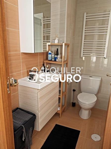 Foto 0adf1cf6-05e2-4dbd-b5a7-49dc20f094a8. Alquiler piso  c azucena en Casco Antiguo Cáceres