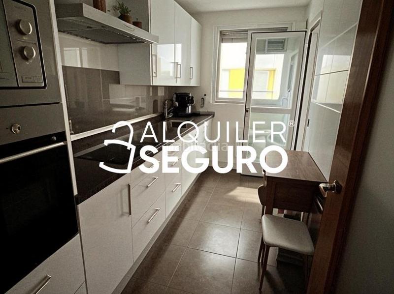 Foto 5b09c362-28aa-4f92-9be0-f8ba8b1b1ad7. Miete etagenwohnung mit heizung in Casco Antiguo Cáceres