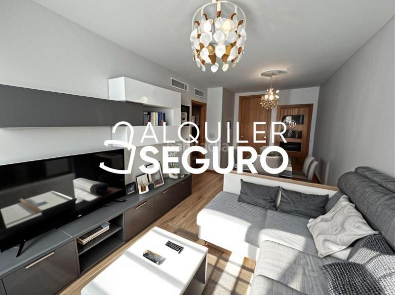 Foto 7494cc00-7ae6-4cce-b648-95ee159a1d9f. Miete etagenwohnung mit heizung in Casco Antiguo Cáceres