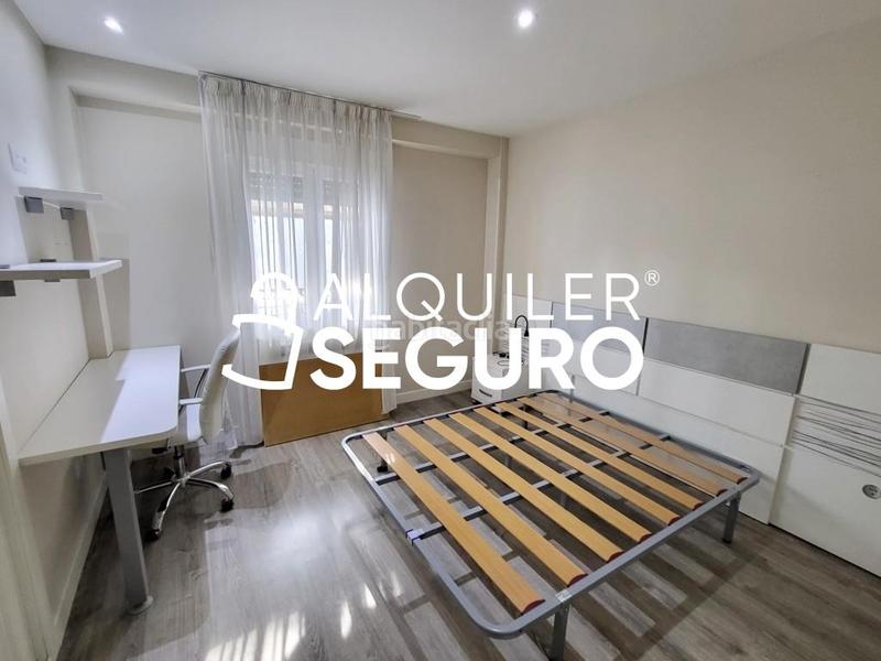 Foto 0afbdab7-1287-42ce-9b7b-b7093fd1a57c. Alquiler piso  av. dos de mayo en Centro Móstoles