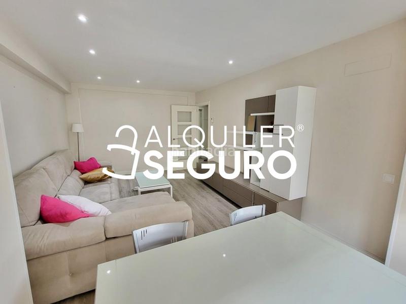 Foto 2f058464-e87e-4a14-ae9a-285e654855fe. Alquiler piso  av. dos de mayo en Centro Móstoles