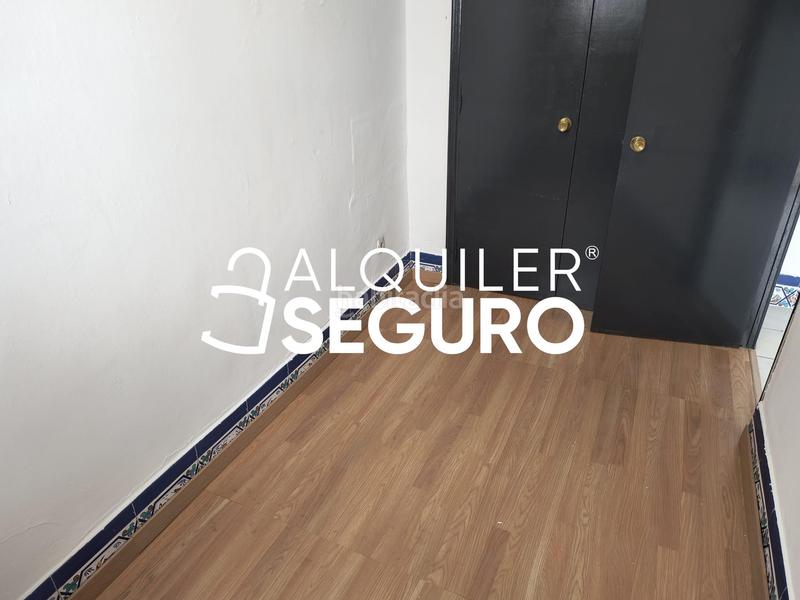 Foto 5c78eb17-1c9d-4e80-bbb0-6e4593c67d74. Alquiler piso  c jerónimo hernández en Encarnación - Regina Sevilla