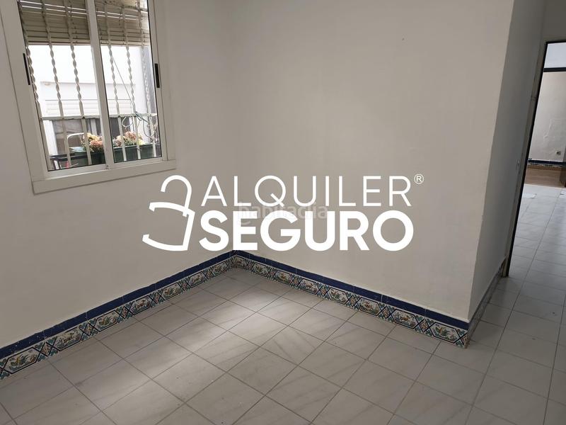 Foto c6f860ce-2e3f-4f2c-9fc5-f4485db4b656. Alquiler piso  c jerónimo hernández en Encarnación - Regina Sevilla