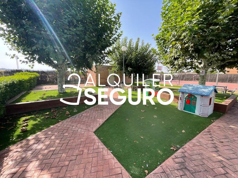 Foto 05a76b15-9452-48c1-ba8f-54cec8b82760. Alquiler chalet  c libertad en Prado Norte Algete