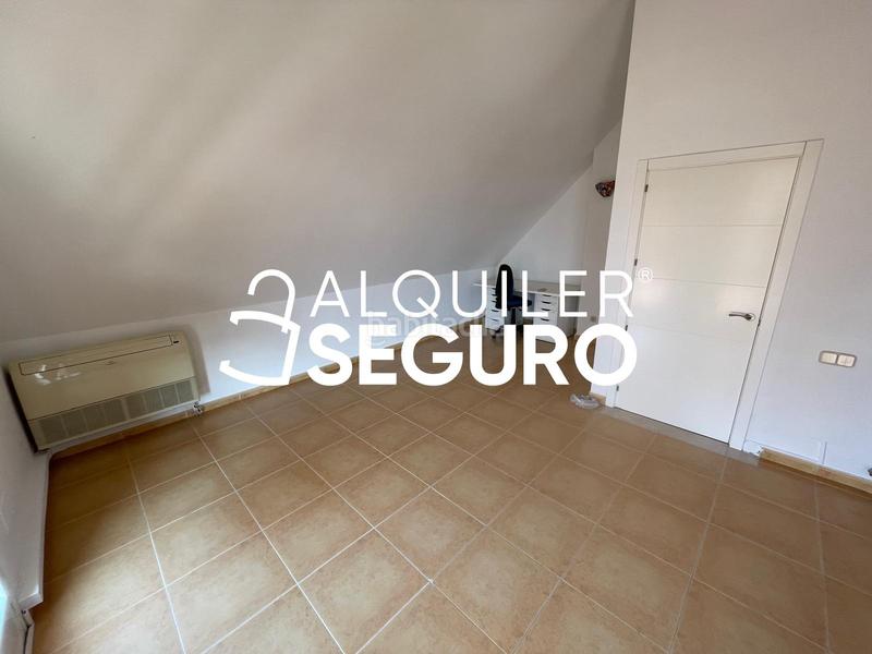 Foto 1b90f94c-0397-49f6-a15a-e5c168e8d794. Alquiler chalet  c libertad en Prado Norte Algete