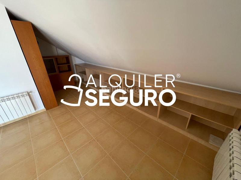 Foto 26a8aaf0-dc8e-4998-a3d2-64a2a590a7fe. Alquiler chalet  c libertad en Prado Norte Algete