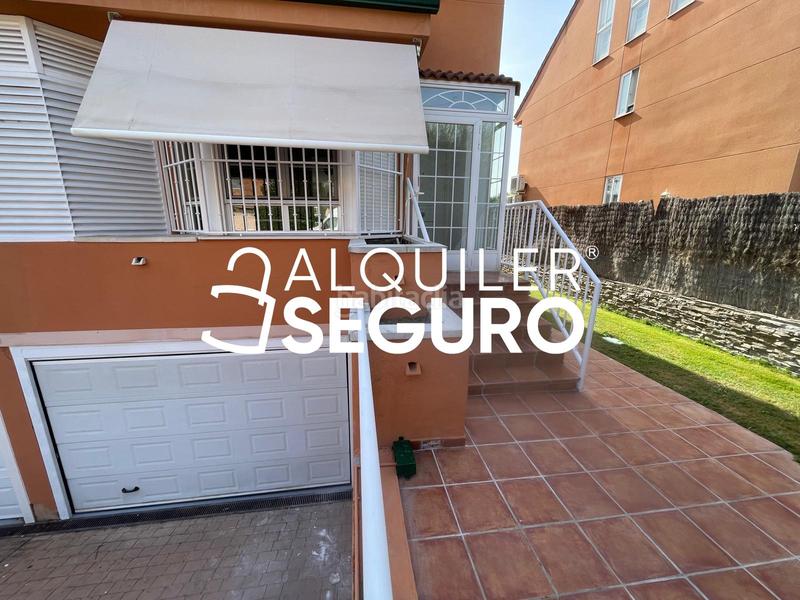 Foto 2feb9874-f6d0-4e82-8c02-fee36d776be9. Alquiler chalet  c libertad en Prado Norte Algete