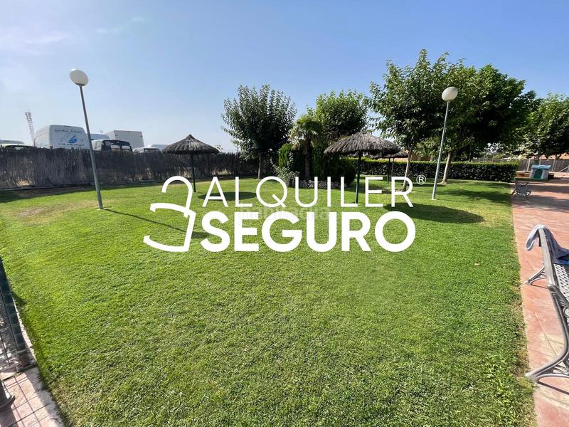 Foto 5c8ca75c-c683-426f-a1ef-255a9fbc9952. Alquiler chalet  c libertad en Prado Norte Algete