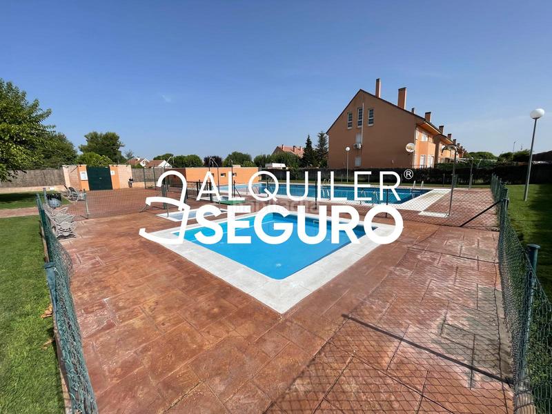 Foto 62162f0d-9eb5-4700-86b5-51fbf270678e. Alquiler chalet  c libertad en Prado Norte Algete