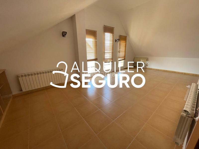 Foto 853a2561-e567-43f8-8436-33945c43830c. Alquiler chalet  c libertad en Prado Norte Algete