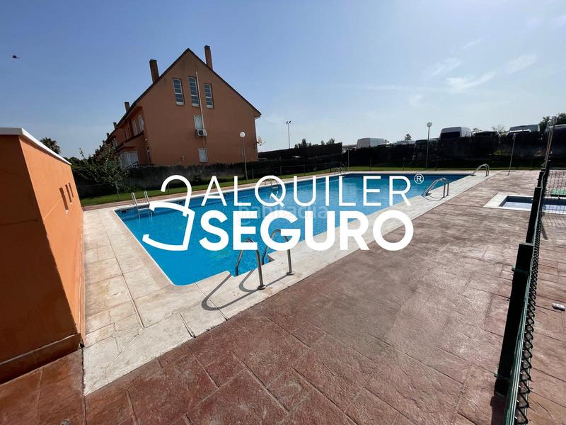 Foto a7baa51e-21c0-4132-97c6-e335eae41ceb. Alquiler chalet  c libertad en Prado Norte Algete