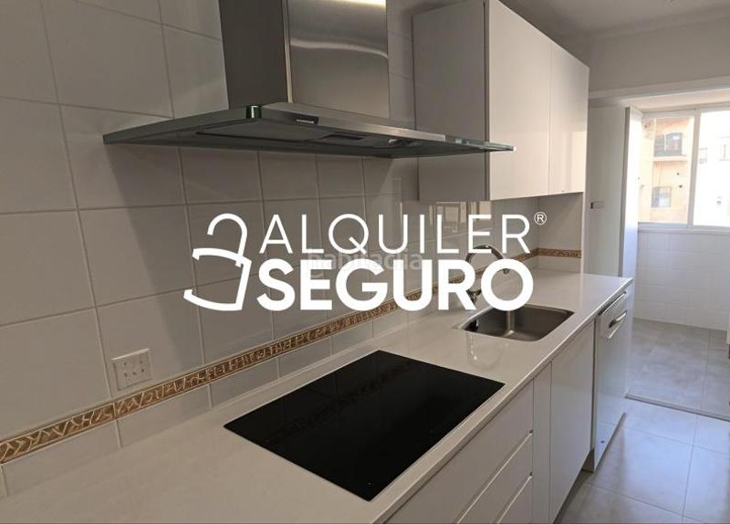 Foto 12a71aea-4cf7-4bce-a9db-28c694437f5f. Alquiler piso  c pureza en Santa Eufemia Tomares