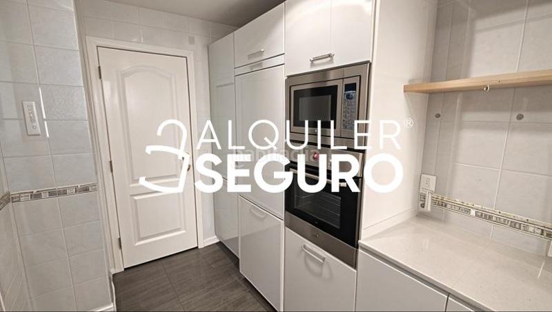 Foto e0d72e5d-6602-4c9c-af39-cc40e38bf286. Alquiler piso  c pureza en Santa Eufemia Tomares