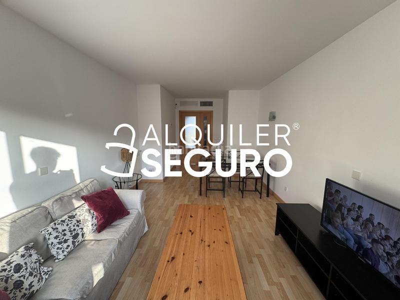 Foto e99f8c71-c99e-4f55-a99c-351411bee0e9. Alquiler piso  c de la victòria en Campos
