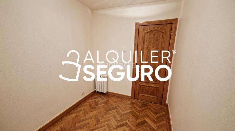 Foto 6cb547da-c87f-46fa-95c1-c8a33a4f586d. Alquiler piso  c estoril en Villafontana - Estoril I Móstoles