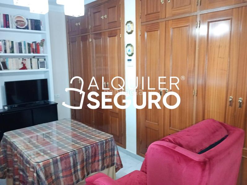 Foto 72094b7e-5183-404a-a3a8-f49a5c6eb2cb. Alquiler piso  c paganini en El Tejar - Hacienda Bizcochero Málaga