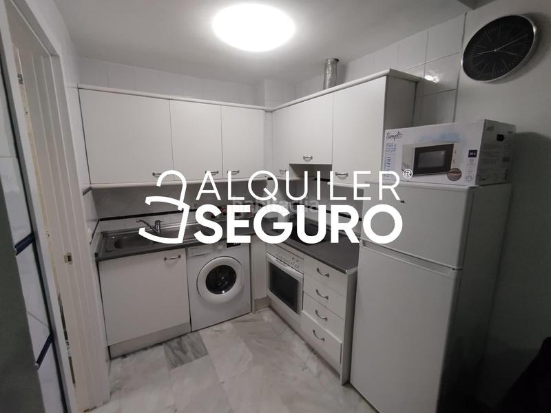 Foto bb67a532-13a4-4b40-a31e-a06a2163763b. Rent studio in Puerto Deportivo Fuengirola