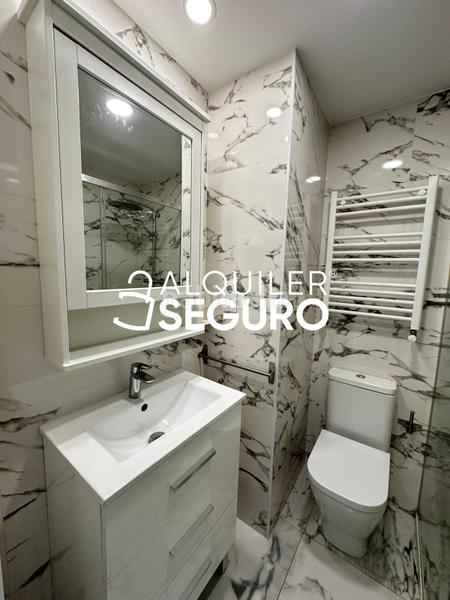 Foto 06509d7e-8874-4381-836b-dc7b1f223b37. Alquiler piso  c moscú en Rejas Madrid