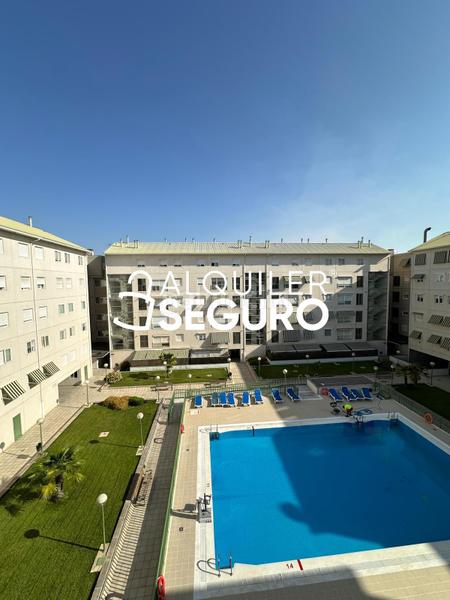 Foto 4a041779-28c6-4e94-9a8f-f500f663a7f1. Location appartement avec chauffage piscine dans Rejas Madrid