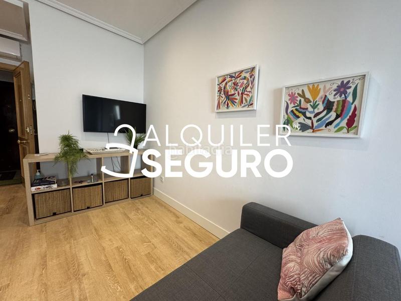 Foto e29bb3e9-7655-423c-b3d7-0c5113ead1a8. Alquiler estudio  c alcalá en Goya Madrid