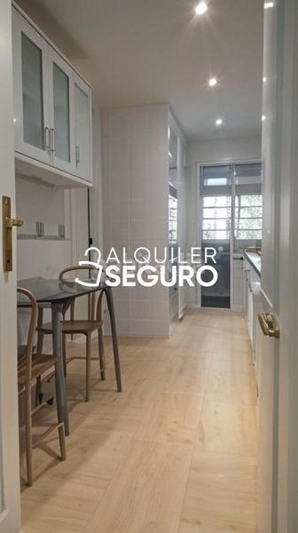 Foto 123b0b10-4b04-4c5a-93f2-5ca4485d78cc. Alquiler piso  c triana en Santa Eufemia Tomares