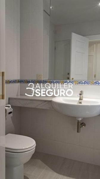 Foto be6511c3-aeb4-4ea4-88ff-e4c8cb9f1d65. Alquiler piso  c triana en Santa Eufemia Tomares