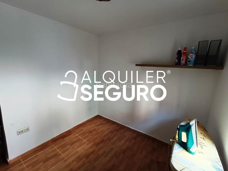 Foto 7fd4d2d5-9ffa-4db8-b4c2-4c9bc8d8683e. Alquiler piso  c huertos en Centro Getafe