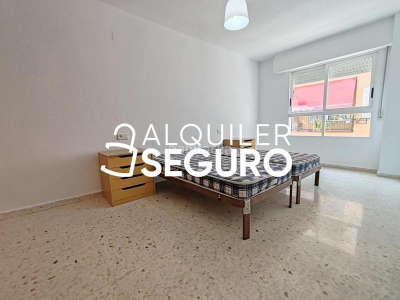 Foto 435f6573-239e-4b7c-ac33-4a2622eb732f. Location appartement avec parking dans Campoamor Alicante