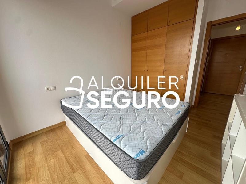 Foto 4abd19fb-39cb-499e-8340-bbfe8a082059. Alquiler estudio  c viana en Sant Pau Valencia