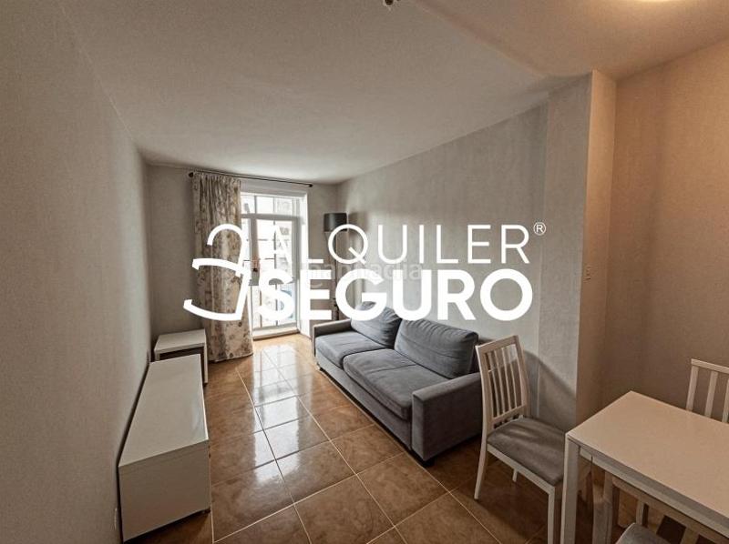 Foto 723b138c-97bc-476d-897e-dded5fe7c394. Alquiler piso  c higinio rodriguez en Palomeras Bajas Madrid