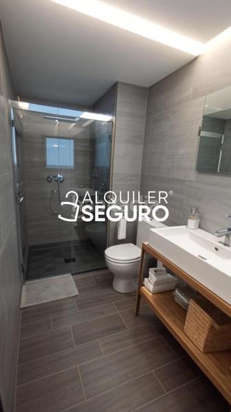 Foto b2348893-960b-45c0-aad2-f345243d6976. Lloguer pis amb calefacció aparcament piscina a Barrio del Ave Zaragoza