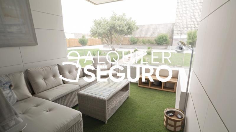 Foto 72077f82-43ca-4baf-8e05-ead2795c41d6. Rent flat with heating parking pool in Barrio del Ave Zaragoza