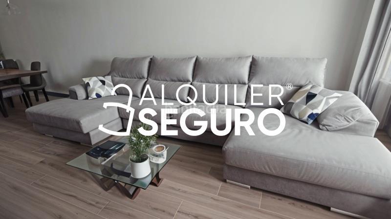 Foto 85fdf2e6-106e-42ec-8213-26326a0f5a57. Rent flat with heating parking pool in Barrio del Ave Zaragoza