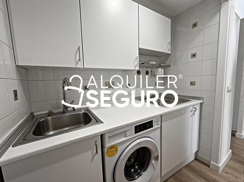 Foto 00ae53f6-2e1f-4de9-a543-2478c8b33d8a. Alquiler estudio  c las naves en Acacias Madrid