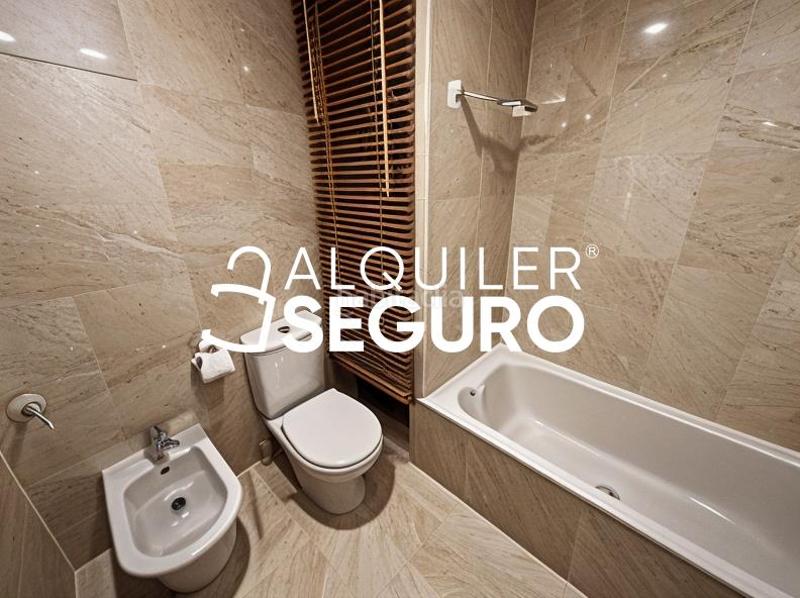 Foto da8fffe4-09dd-42b1-97e8-76ef773f4cd0. Alquiler estudio  c las naves en Acacias Madrid