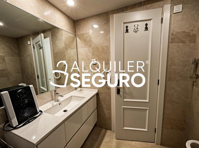 Foto dd937e16-33c3-4d27-b045-533e3741ff8b. Location studio avec chauffage dans Acacias Madrid