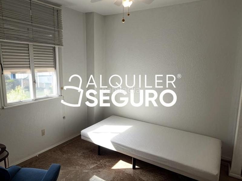 Foto 6a8465dd-097d-47e9-bfe8-227a0af63b34. Location appartement avec parking piscine dans Centro Montequinto