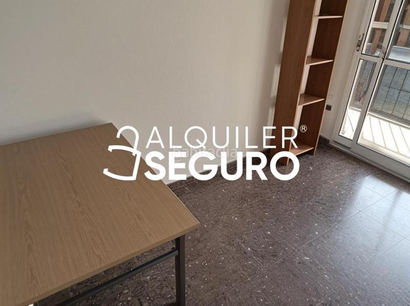 Foto bb4f913c-def2-44a1-82ef-48a304f3b1dd. Miete etagenwohnung mit parking pool in Centro Montequinto