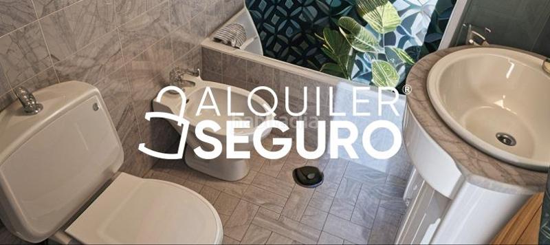 Foto 284a1f06-389a-4e2d-a137-ba7db0d1292e. Rent flat with parking pool in Centro Montequinto