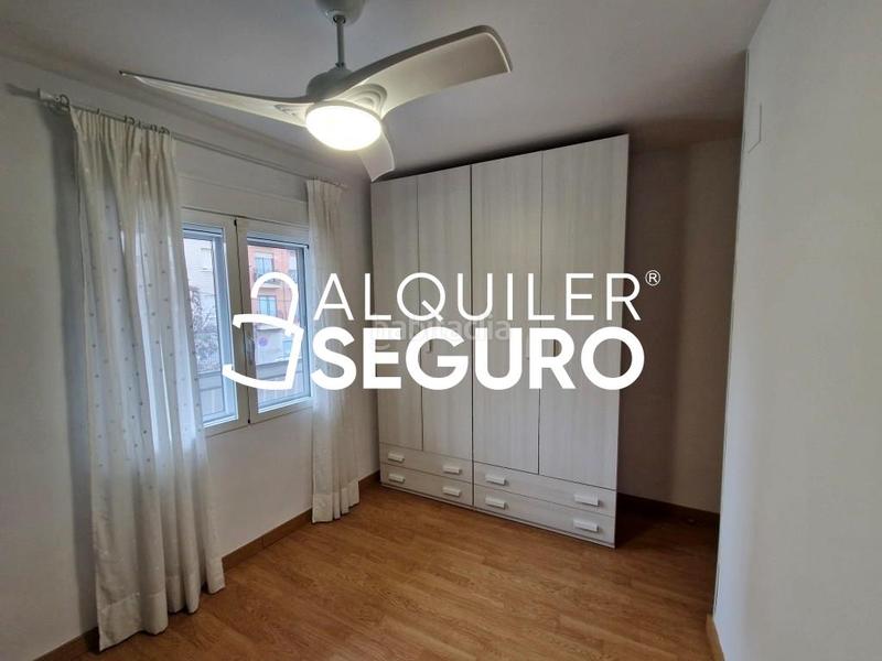 Foto 79791fe8-8473-43b3-b0a8-086759e63339. Alquiler piso  c rejilla en Centro Móstoles
