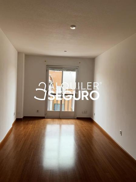 Foto 6b92c324-3ff4-48af-86e5-46b7bfe7061d. Alquiler estudio  c paulina odiaga en San Isidro Madrid