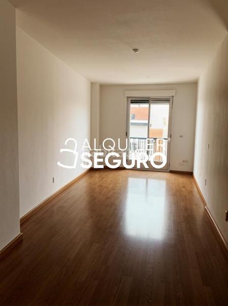 Foto b83f5721-99fe-41b7-84c4-0ceb7bcddb2c. Alquiler estudio  c paulina odiaga en San Isidro Madrid
