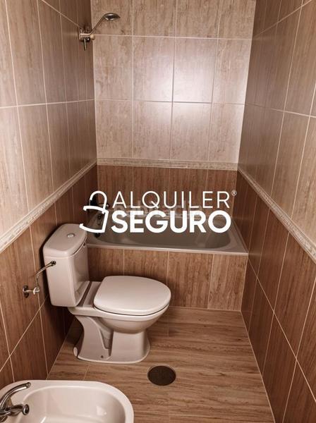 Foto ec00e22b-7638-4655-abd2-7cb1aac3f8ea. Alquiler estudio  c paulina odiaga en San Isidro Madrid