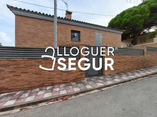 Location Chalet  Aragó. Chalet c aragó lloret de mar