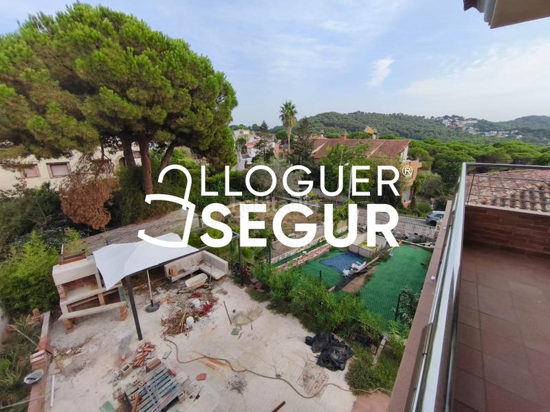 Foto e87cbfac-53a6-403a-bd16-791dde589d9c. Alquiler chalet  c aragó en Santa Clotilde Lloret de Mar
