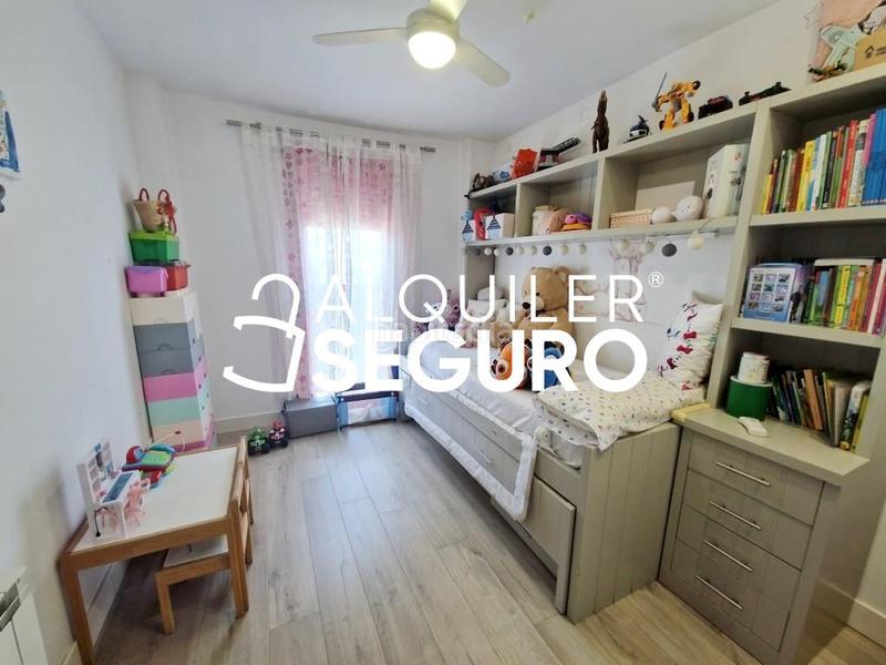 Foto 0f4a9a31-c883-4e5a-aace-25c3093e35db. Alquiler piso  c los robles en Campodón-Ventorro del Cano Alcorcón